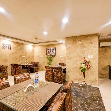 The Bellwood Suites Near Igi Airport Neu-Delhi Exterior foto