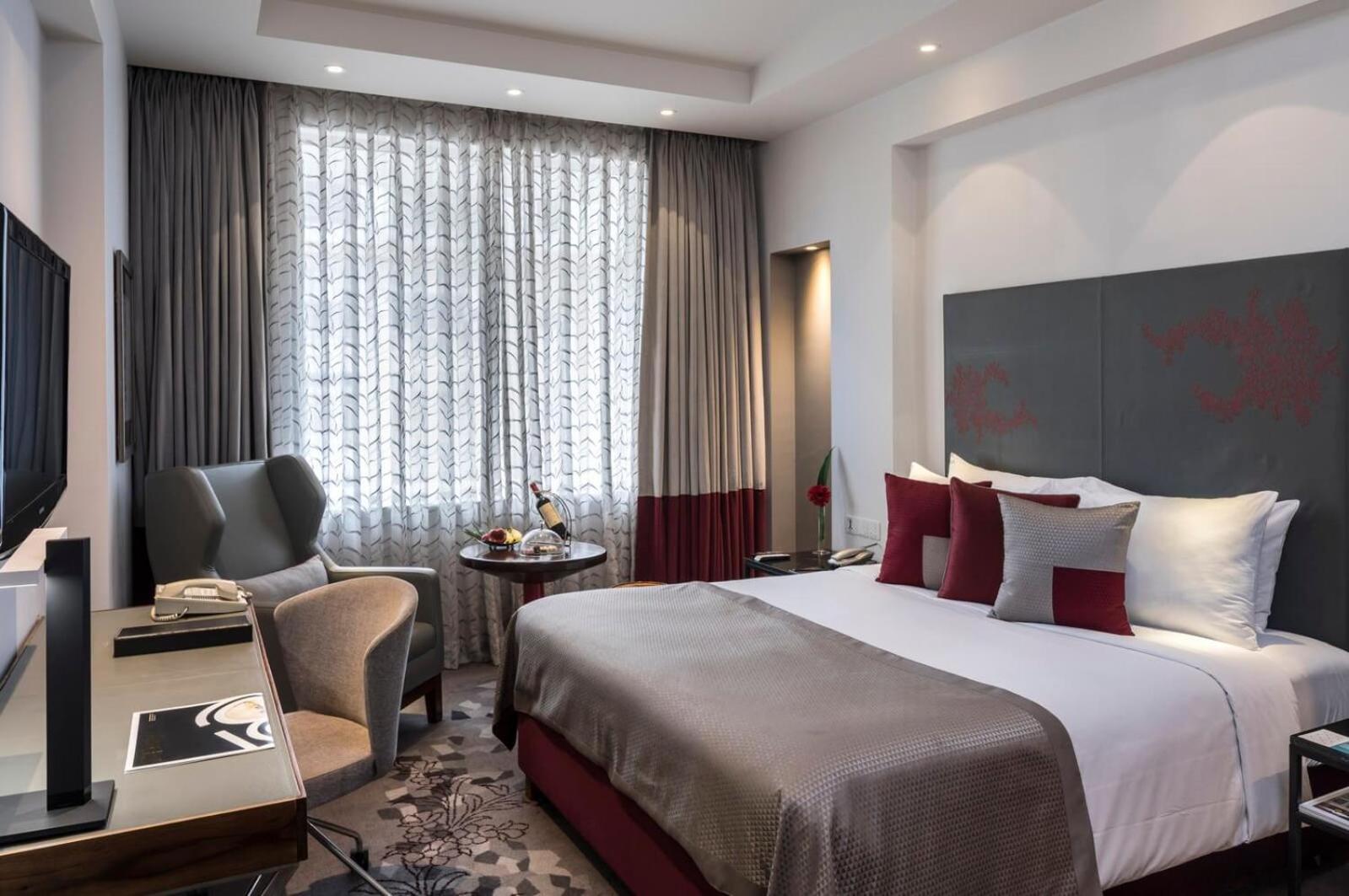 The Bellwood Suites Near Igi Airport Neu-Delhi Exterior foto